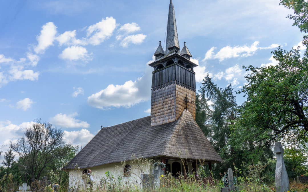 Biserica de lemn „Sfinții Apostoli Petru și Pavel” din Costeni